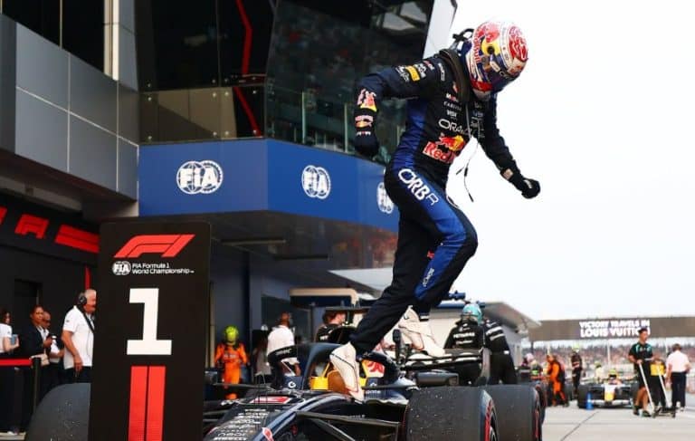 Max Verstappen Berjaya Di Sirkuit Sepang Malaysia
